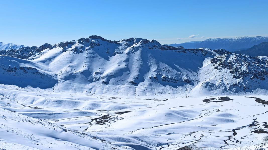 Şehirde kar göremeyince Konya’nın incisine akın ettiler 11